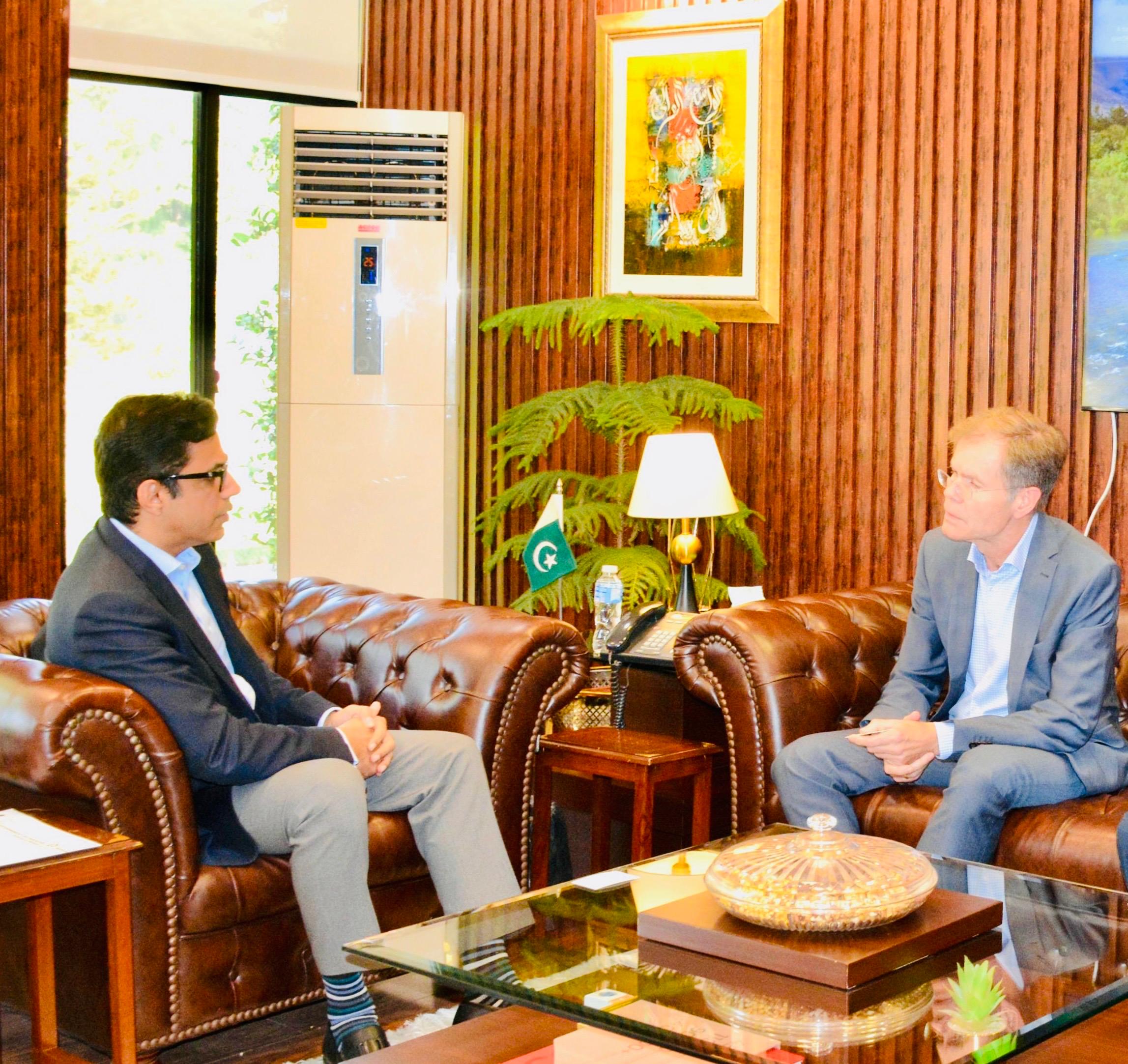 Norway's Ambassador Sigvald Hauge Calls on Chairman CDA at CDA Headquarters; Matters of Mutual Interest Discussed