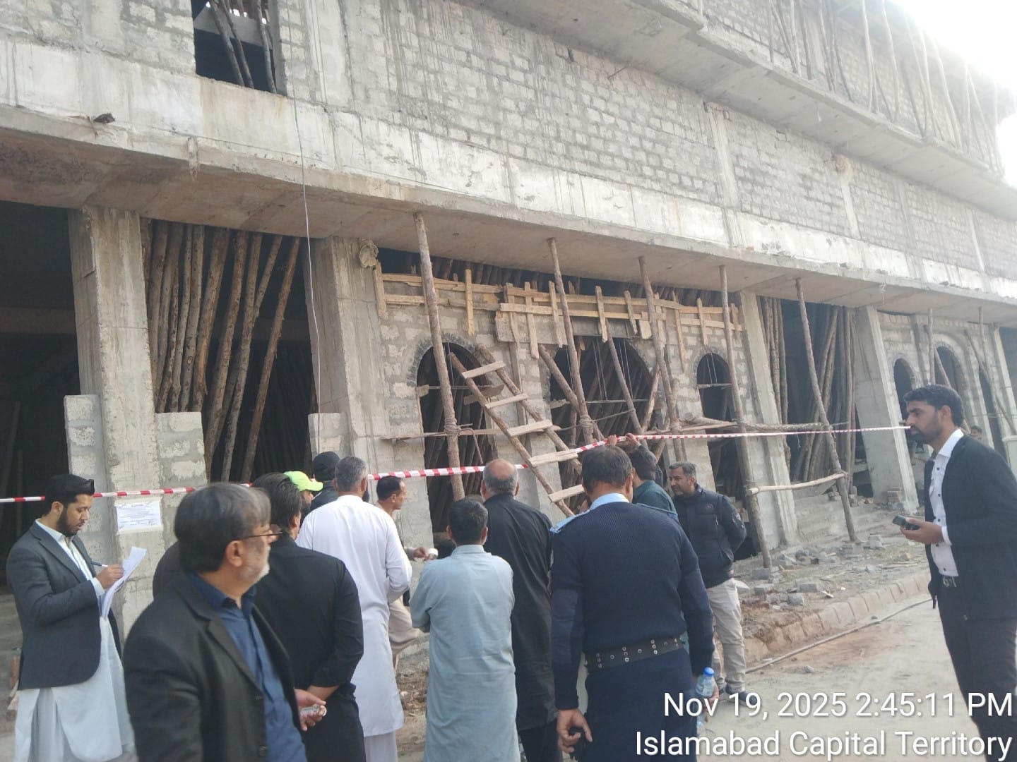 CDA Intensifies Crackdown: 28 Buildings Sealed in Islamabad for Violations of Building Bylaws