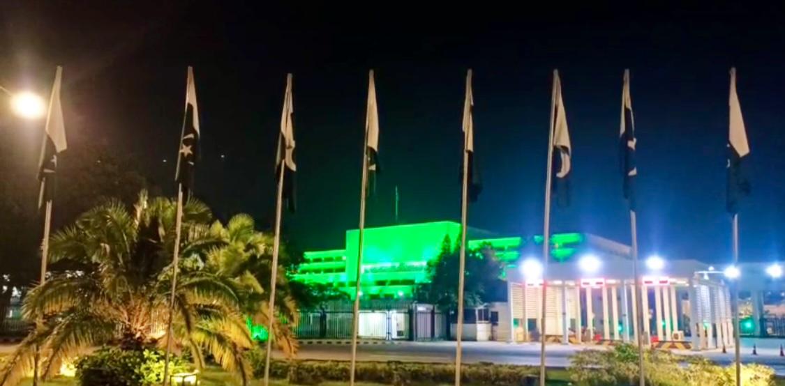 Islamabad's National Flags Displayed to Honour Pakistan's Brave and Courageous Armed Forces and Shuhada on Defence & Martyrs' Day
